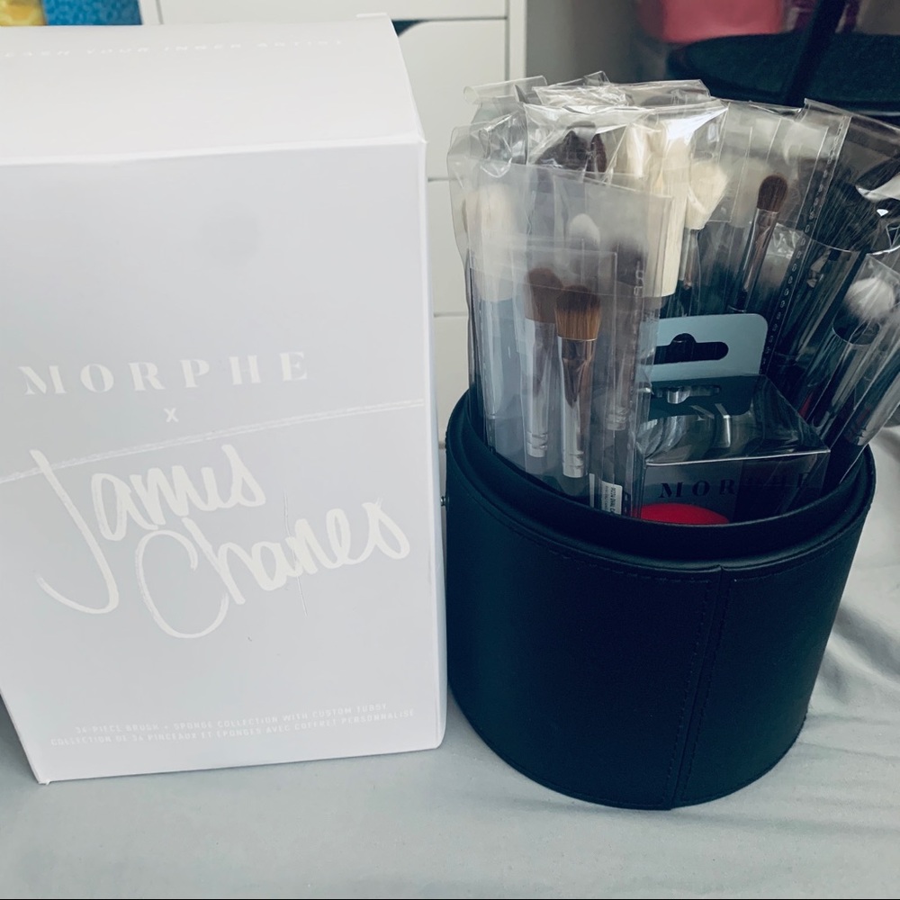 James Charles Big Brush Set